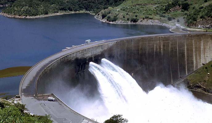 Zimbabwe ramps up nationwide power cuts as Kariba Water levels plunge