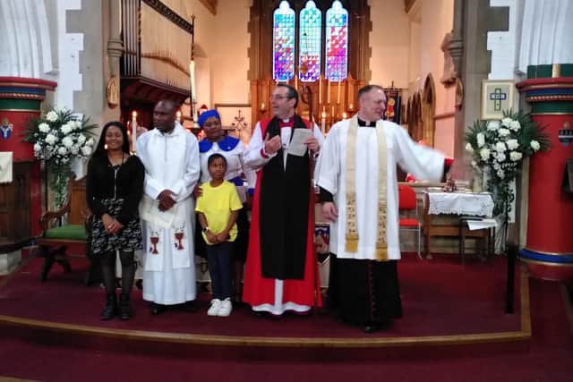 UK: Banbury’s St Leonard’s Church welcomes new vicar from Zimbabwe with grand celebration