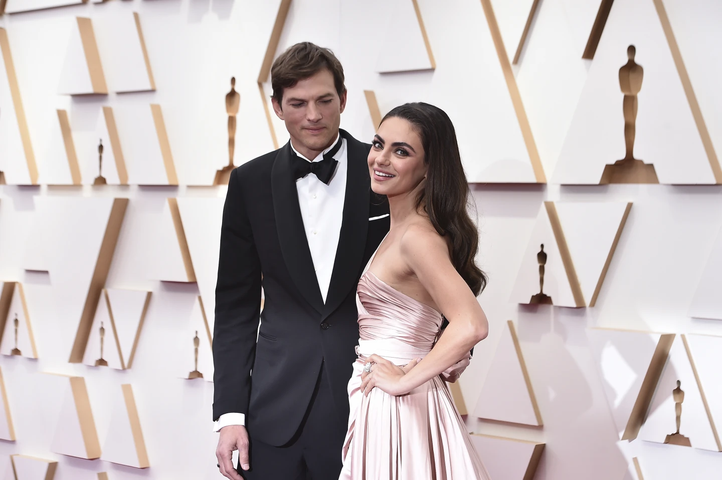 Ashton Kutcher and Mila Kunis apologize for ‘pain’ their letters on behalf of Danny Masterson caused