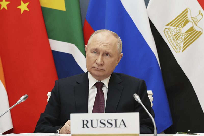 South African leader accuses Israel of war crimes; Putin and Xi strike more cautious note at meeting