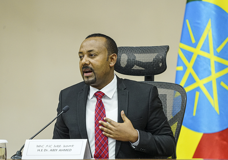 Ethiopia and a breakaway Somali region sign a deal giving Ethiopia access to the sea, leaders say