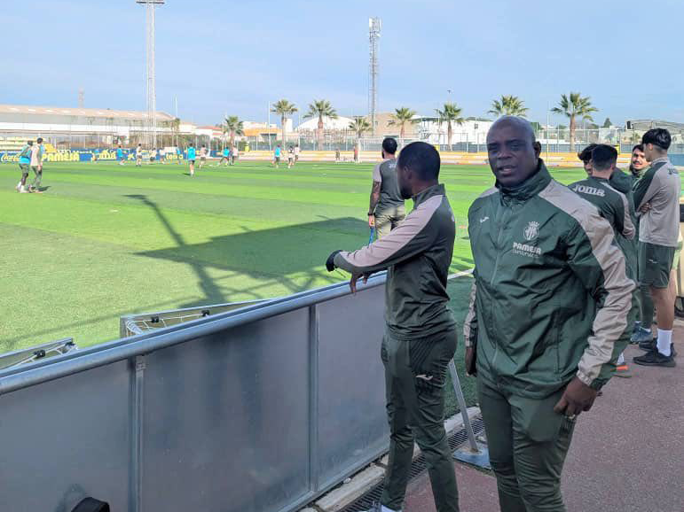 Tonderai Ndiraya in Spain