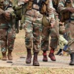 SA: Soldiers ‘attacked’ by angry Zimbabwean nationals trying to sneak into SA