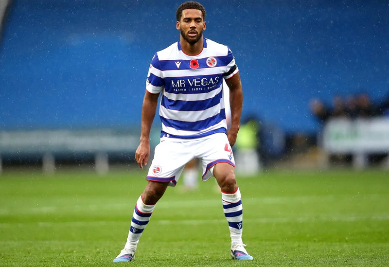 Reading FC midfielder Andy Rinomhota