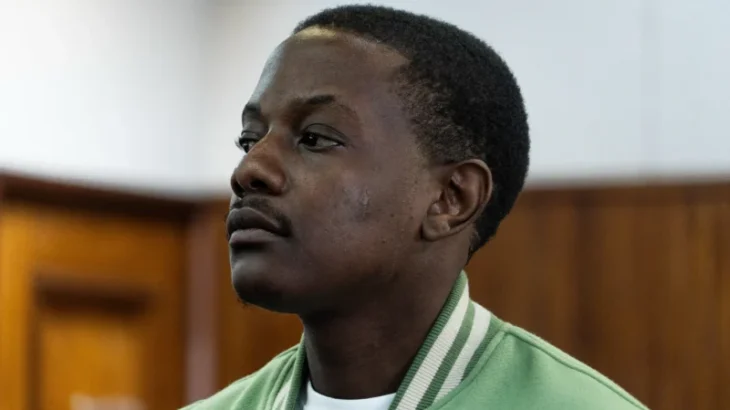 Chatunga Mugabe fined US$36,000 and to be deported from South Africa; co-accused jailed 3 years